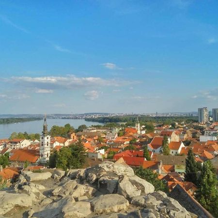 Gardos Apartment Белград Екстериор снимка